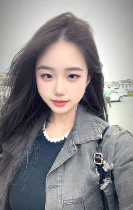 罗湖嫩妹小辣椒