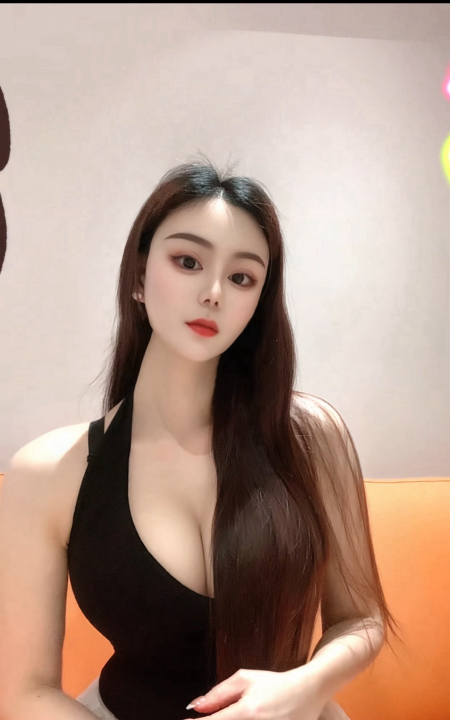 丰满性感大奶美雅