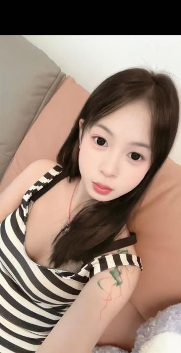 江岸小嫩妹超粉