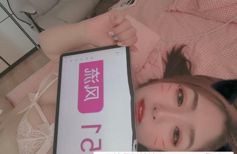 温温柔柔的美胸少妇