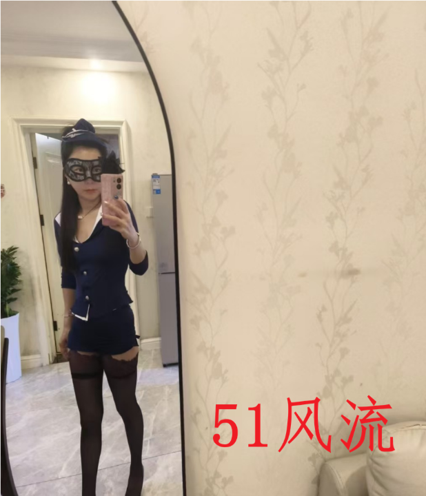 服务系川妹子