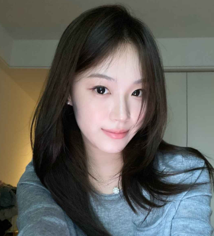 美乳少女小狐狸