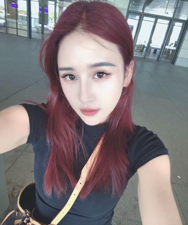 女友般大胸慧子
