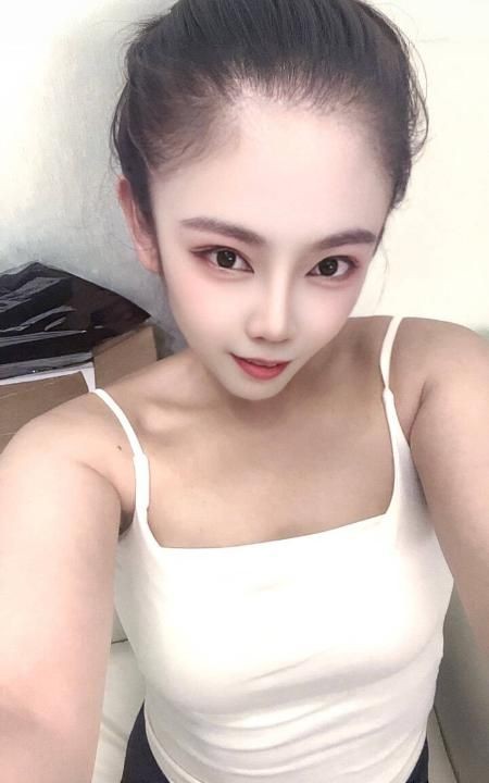 三通巨乳肥臀娜娜