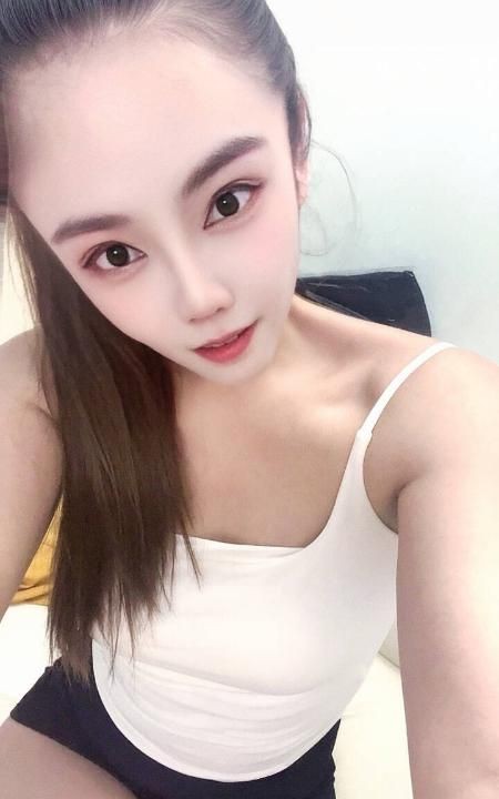 三通巨乳肥臀娜娜