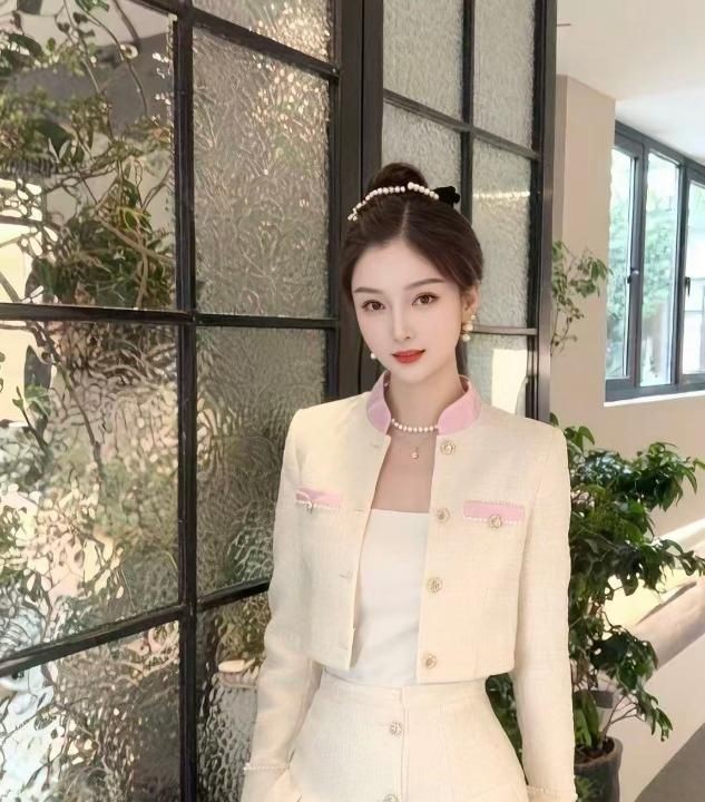 长腿大胸美女个人兼职