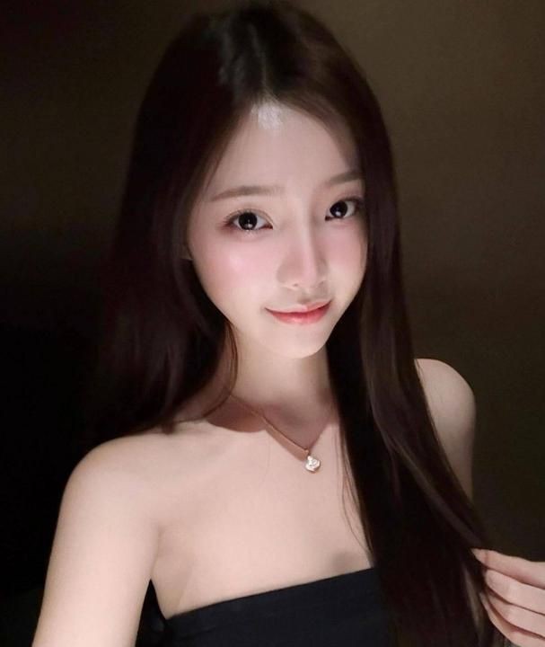 丰满女友感小仙女