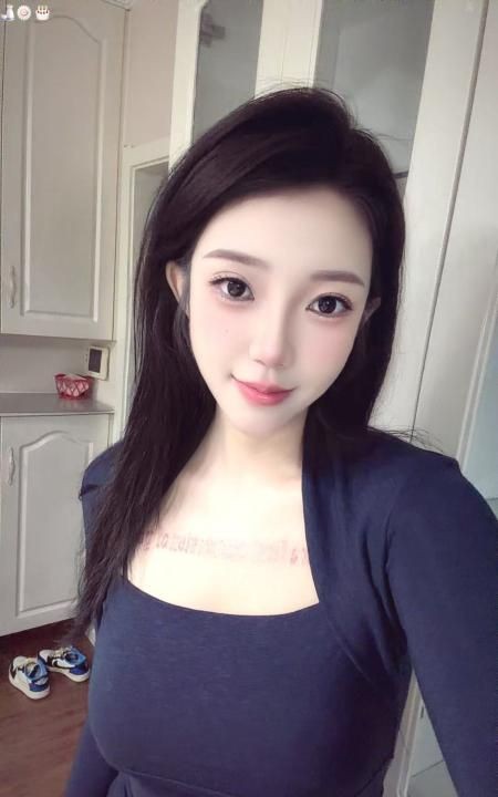 建邺美熙妹妹颜值不错