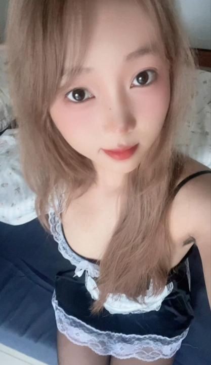 西安萝莉嫩妹