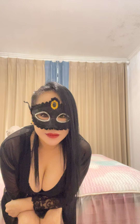 口活一流的风韵少妇