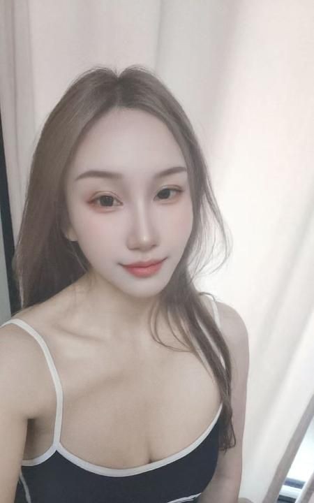 长腿少妇夕夕