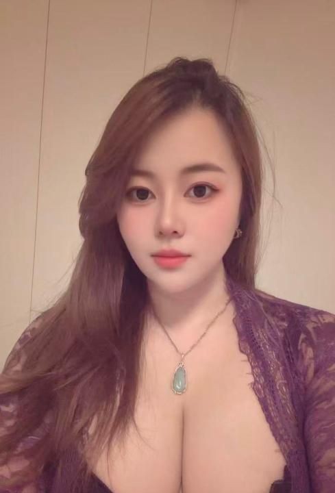 巨乳波霸大奶妹