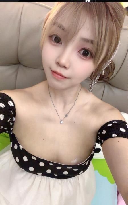 四川少妇冰冰