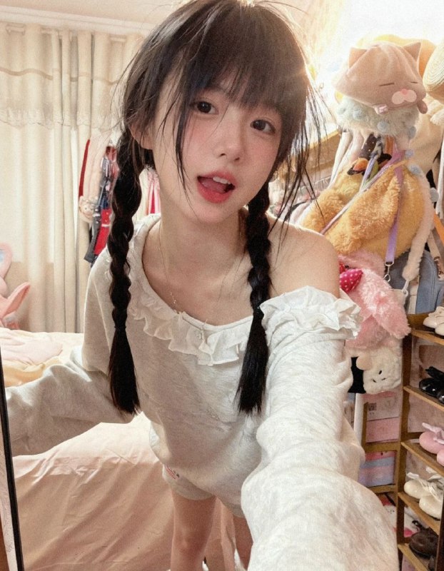 美女