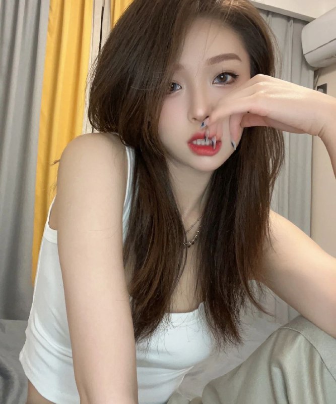 美女
