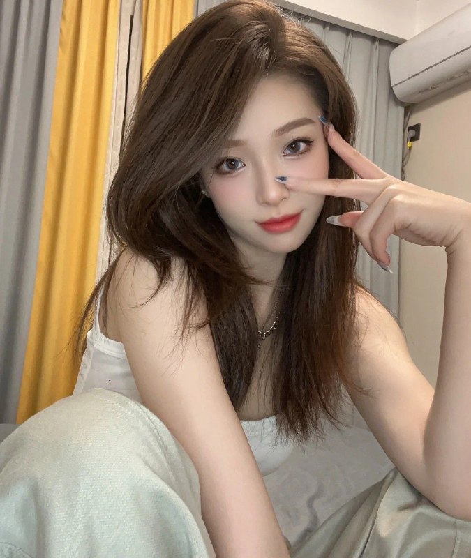 美女