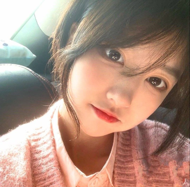 美女